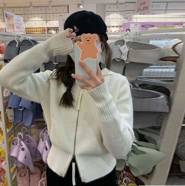 2401281139350325000.jpg Zip-Up Knit Cardigan
